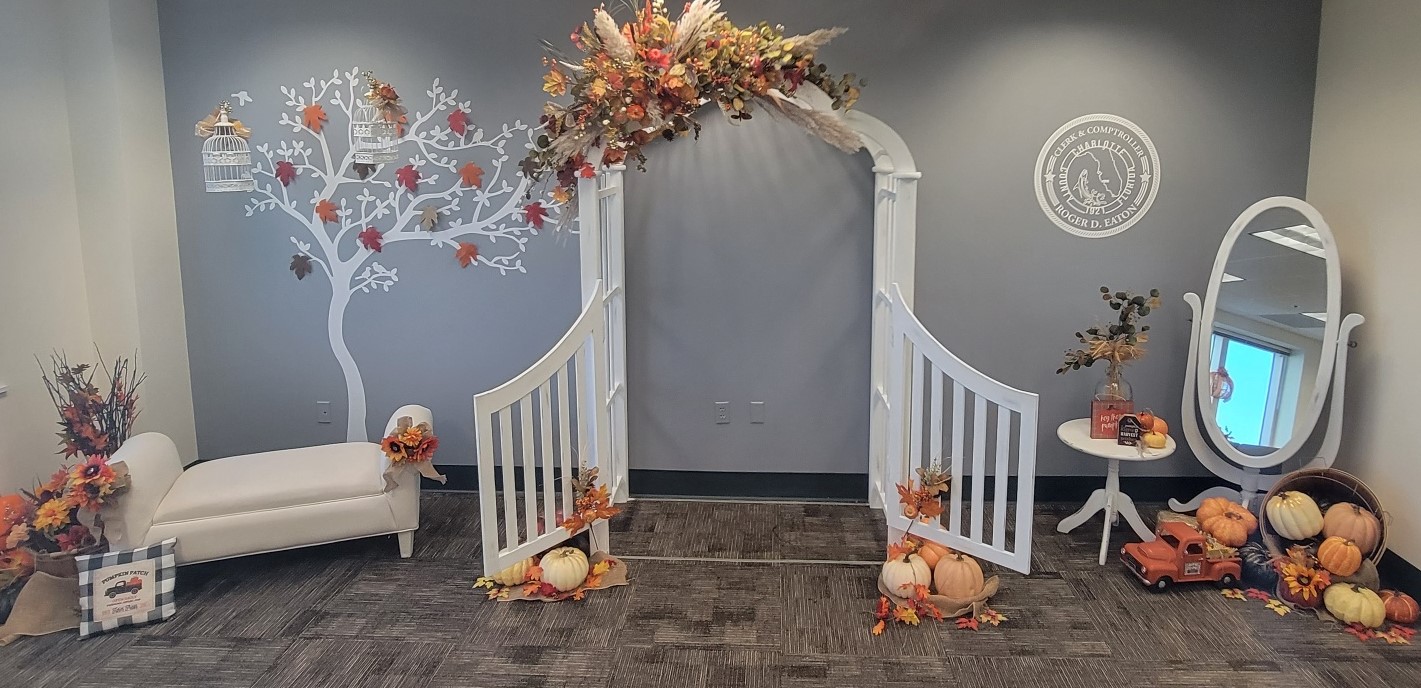 Fall wedding theme